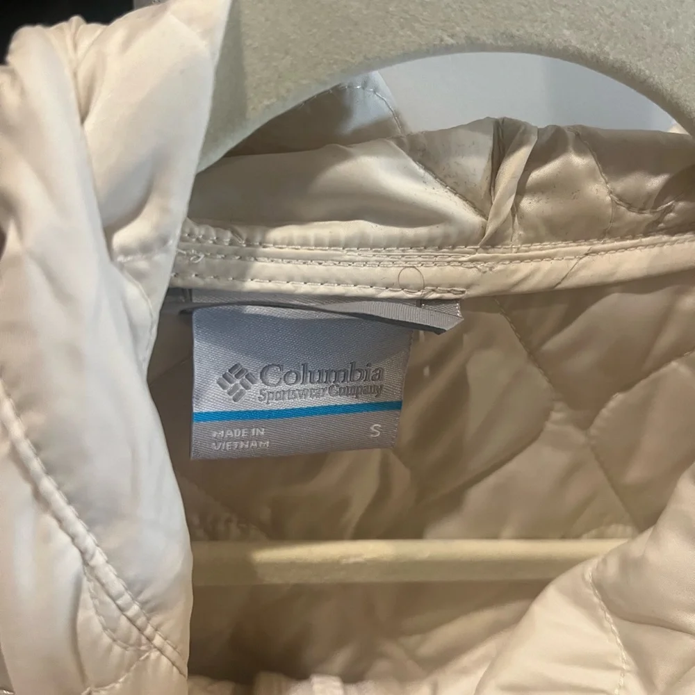 Columbia Jacket - Picture 2 of 3